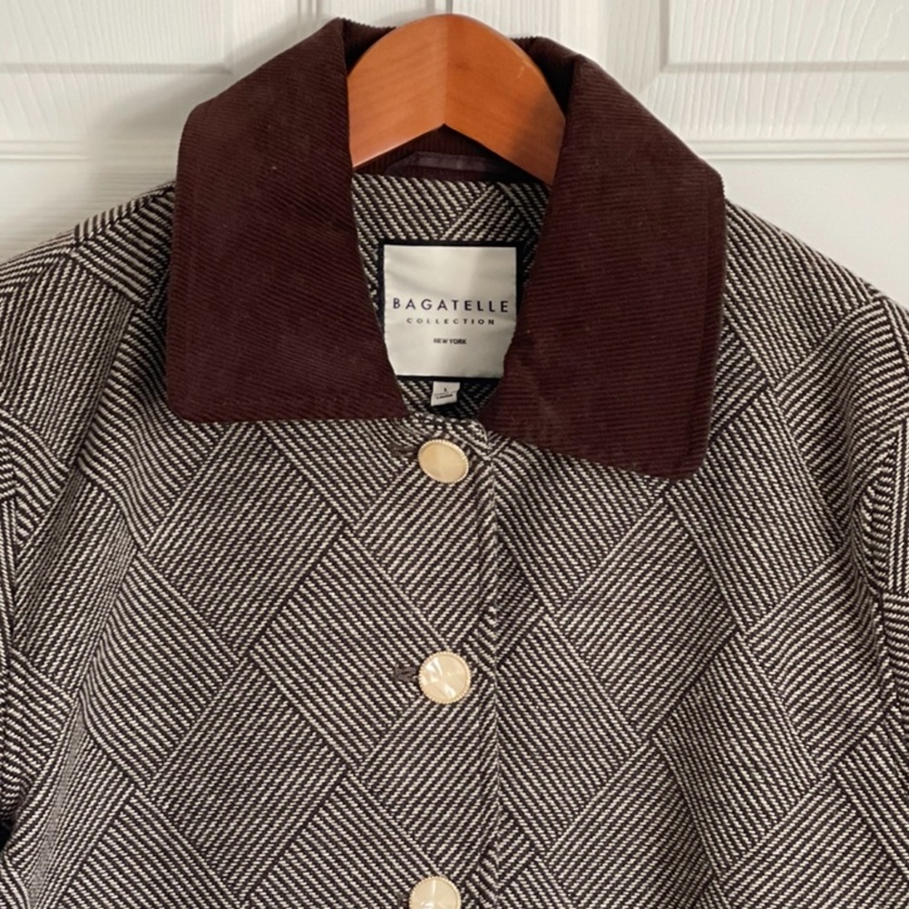 ✨Bagatelle Jacket✨ - Picture 5 of 10